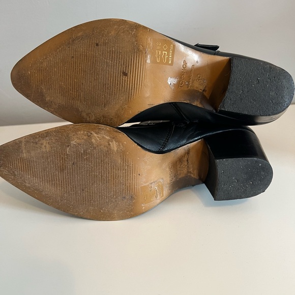 Topshop Merlin Buckle Boot - Picture 5 of 6